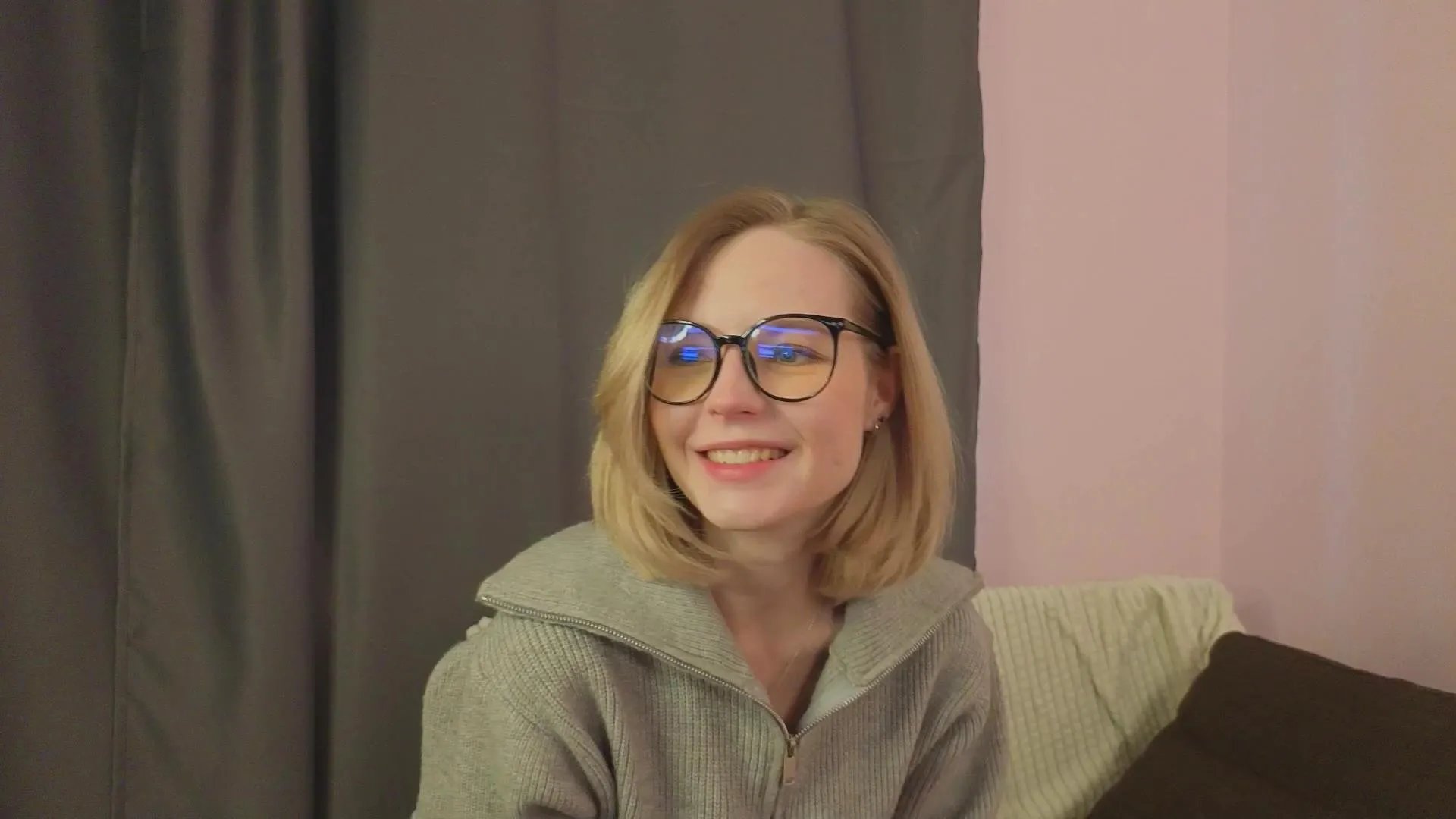 Offline MarilynNoecker on Cam4