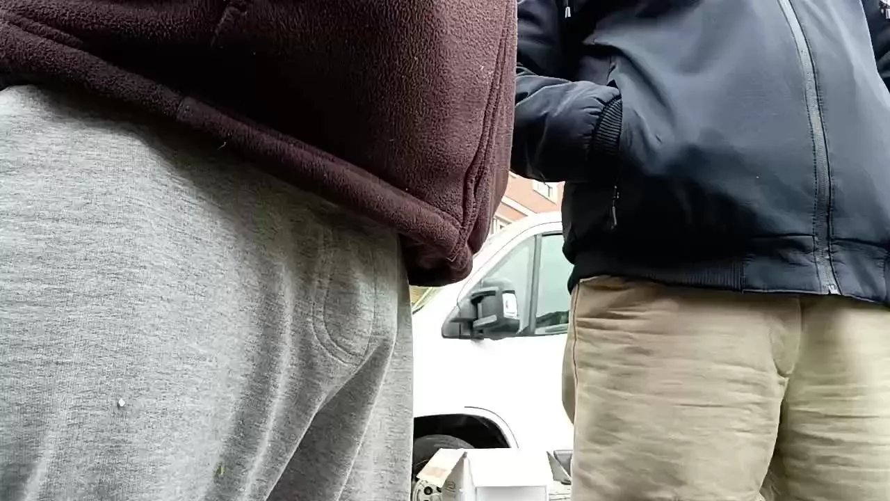 Offline maturo32 on Cam4