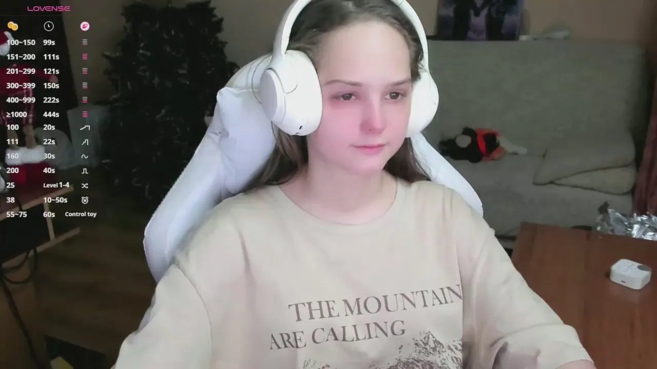 Offline MayeVanlith on Cam4