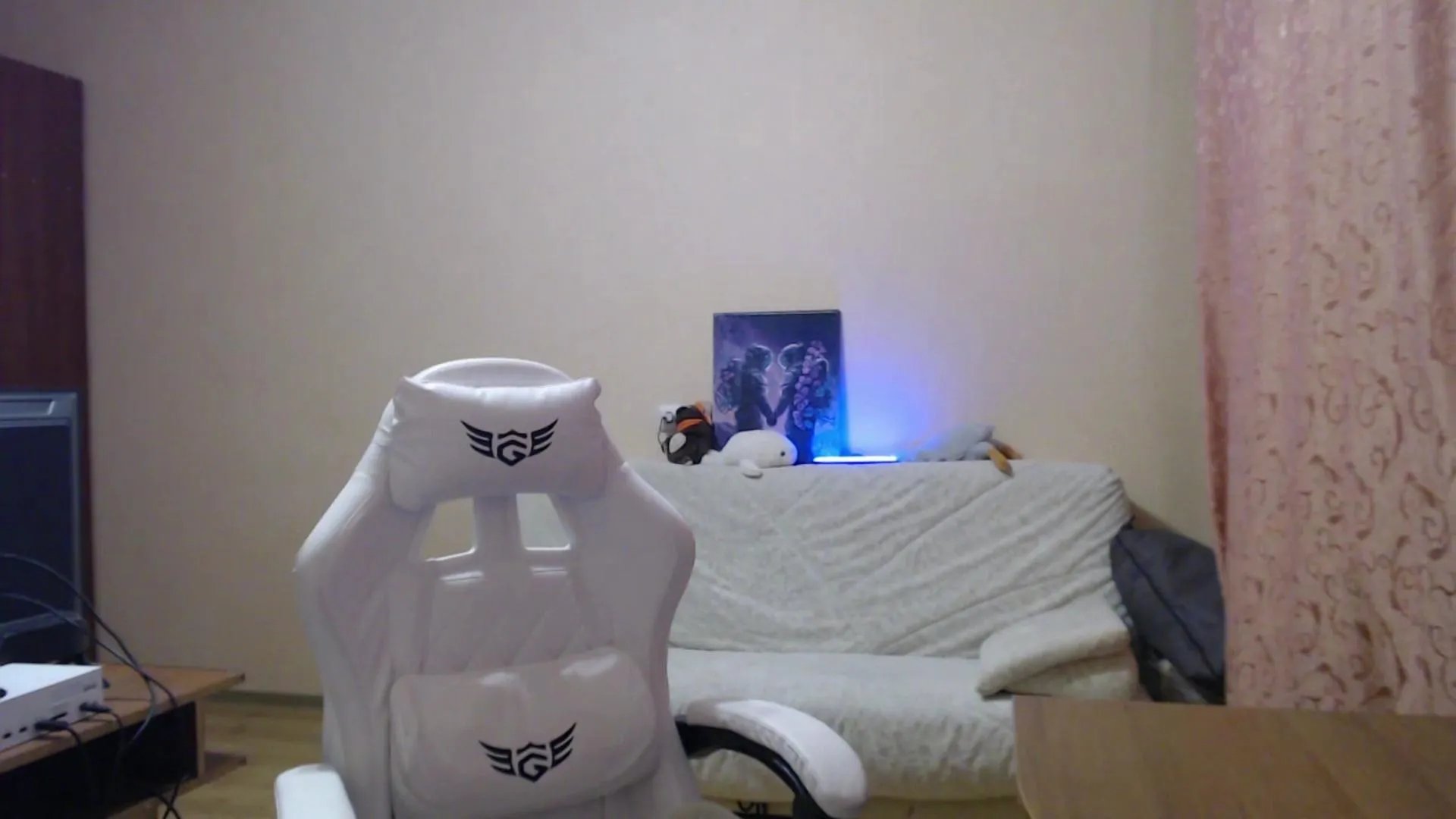 Offline MayeVanlith on Cam4