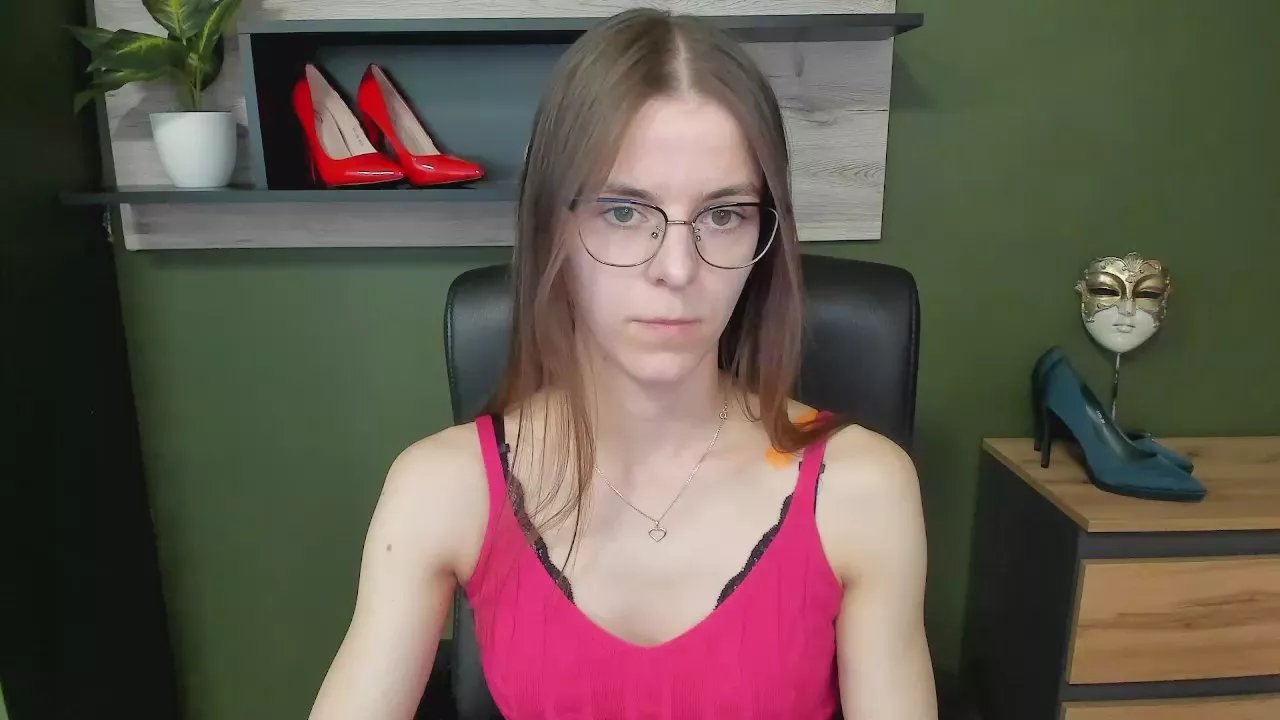 Offline Megi_Sensual on Cam4