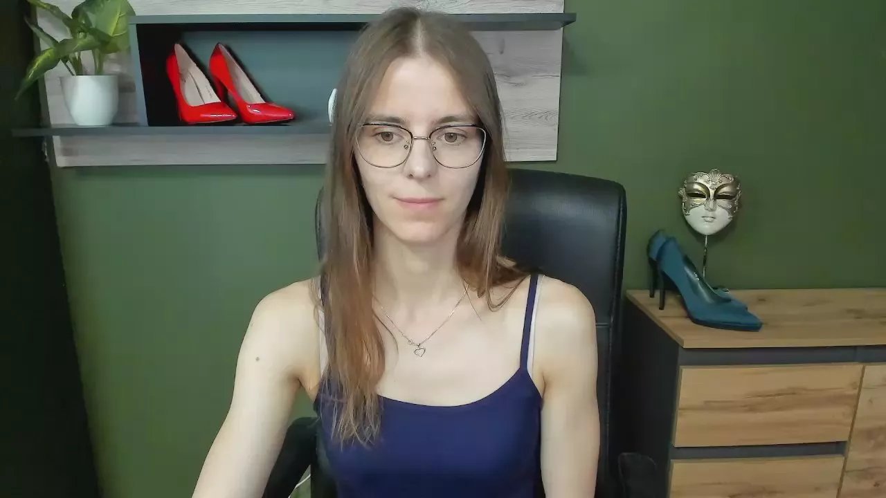 Offline Megi_Sensual on Cam4