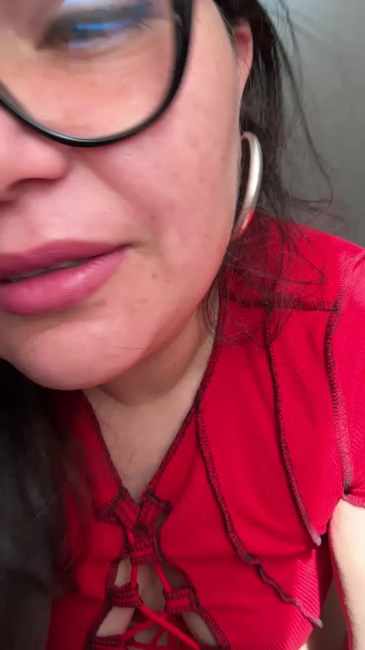 Offline Meliixxx on Cam4