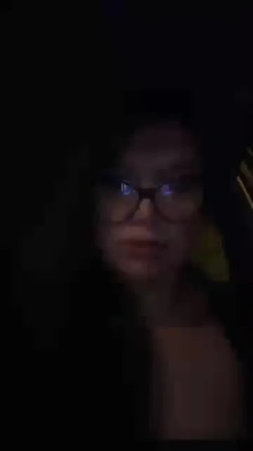 Offline Meliixxx on Cam4