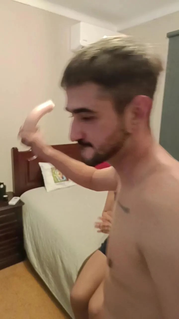 Offline melissaerick on Cam4