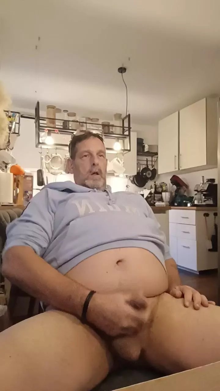 Offline melpfeffraf4 on Cam4