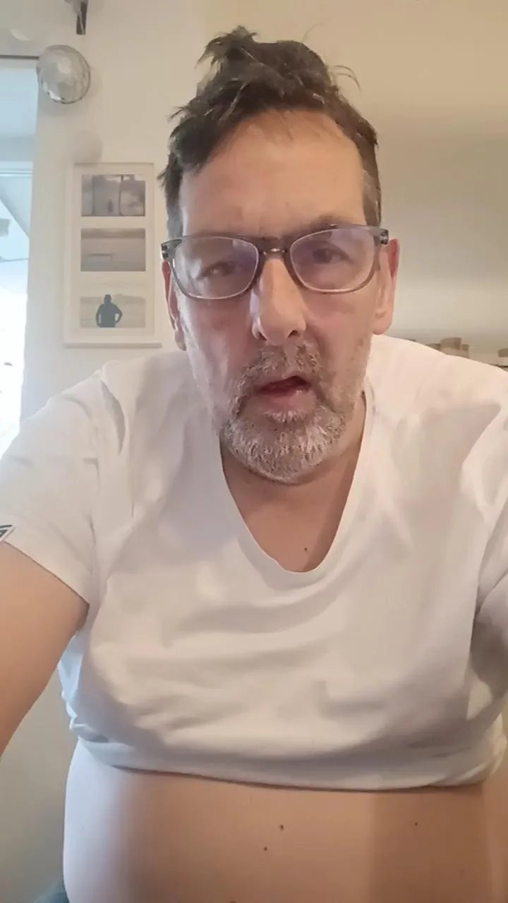 Offline melpfeffraf4 on Cam4