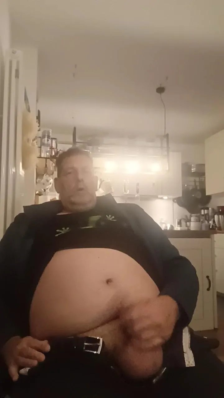 Offline melpfeffraf4 on Cam4