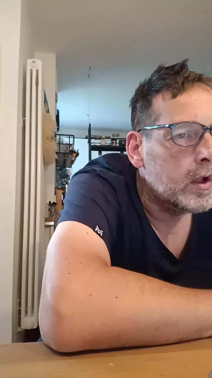 Offline melpfeffraf4 on Cam4