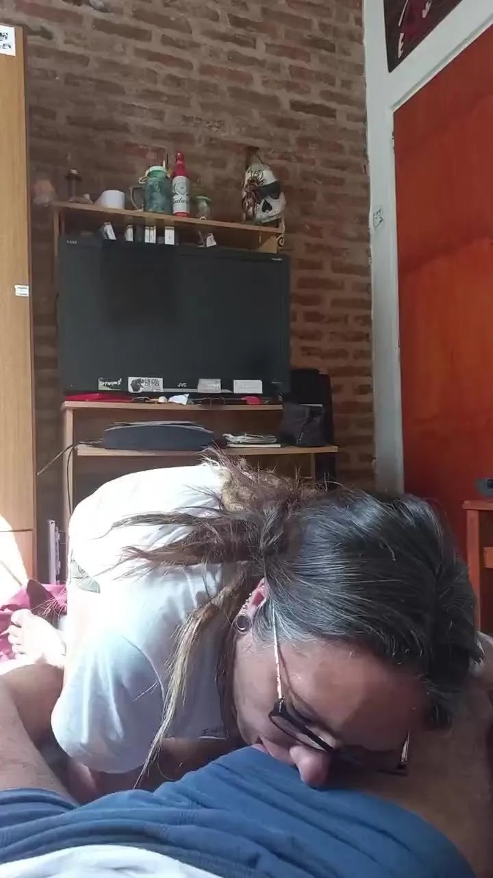 Offline Merkaywhisky on Cam4