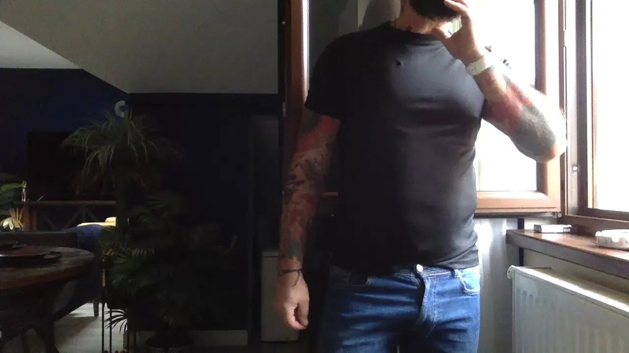 Offline MexxxAly on Cam4