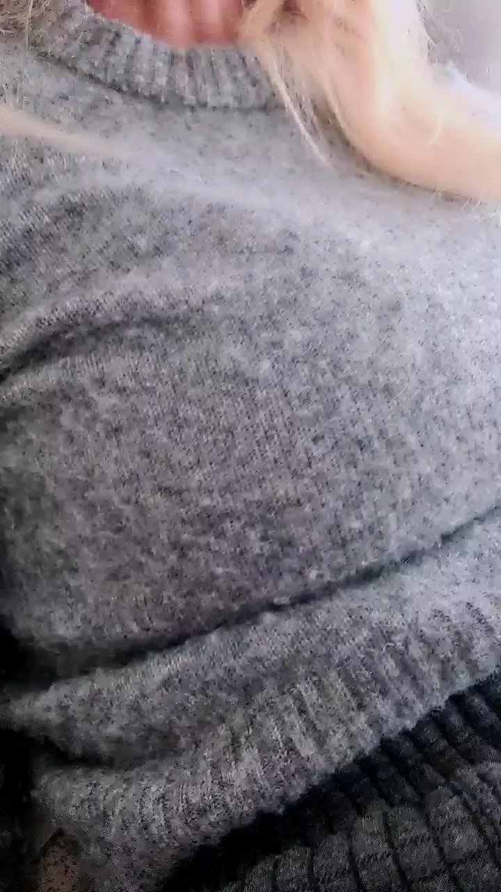 Offline mia_sex_xxx on Cam4