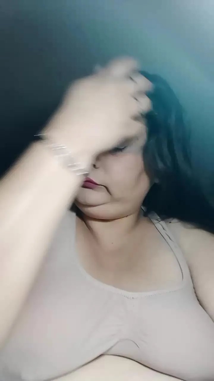 Freechat Milf2026 on Cam4