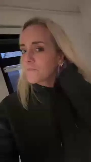 Offline Miss_conly on Cam4