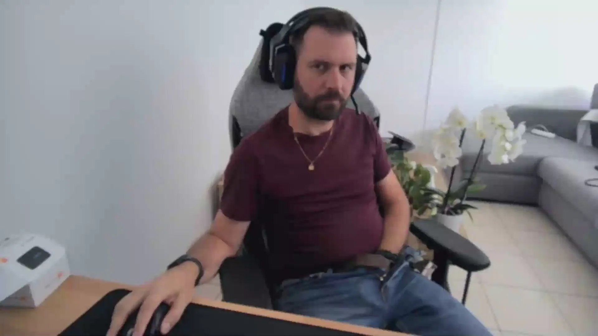 Freechat moi92160 on Cam4