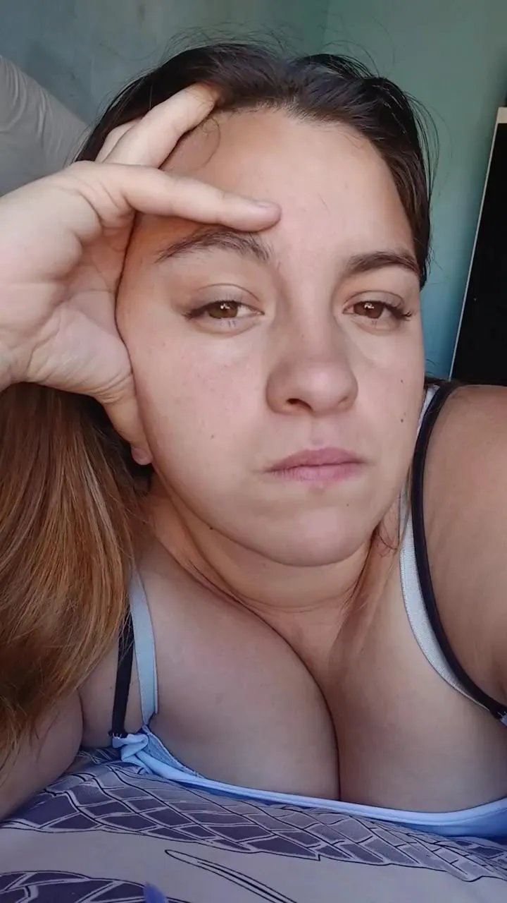 Freechat nata223 on Cam4