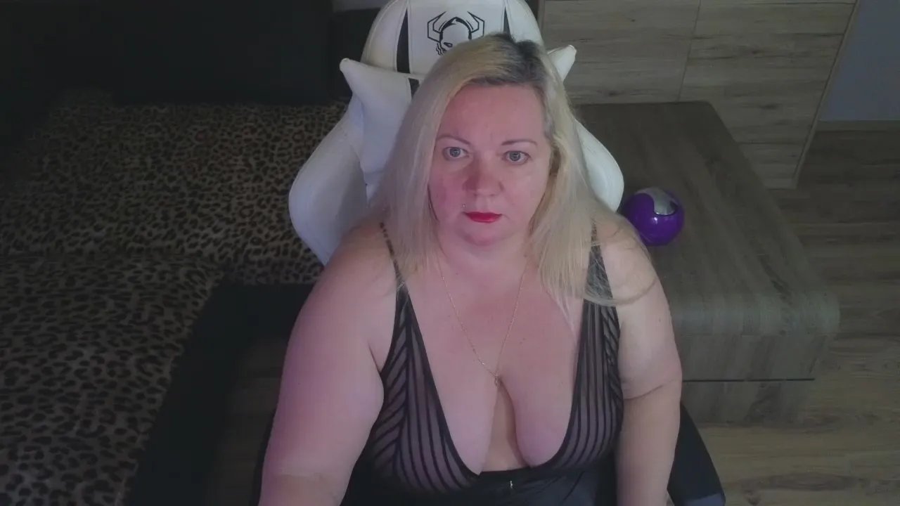 Natalli888 on Cam4 