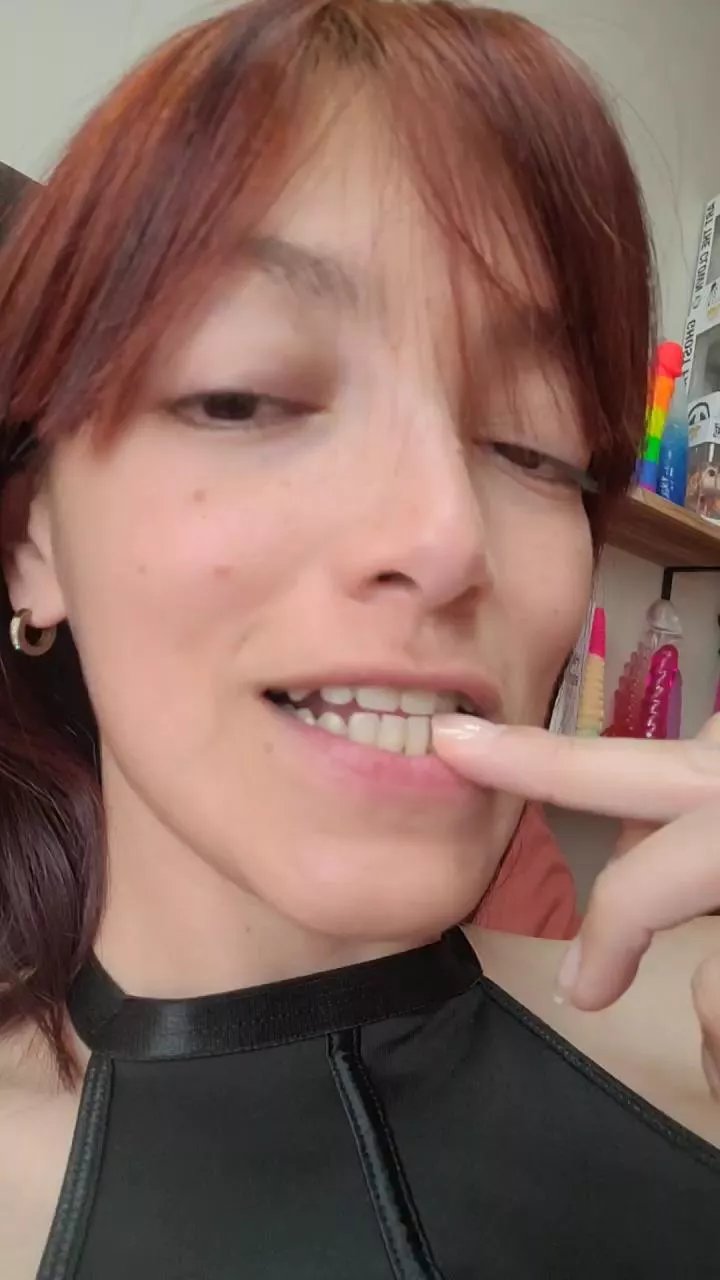 Offline natasha6 on Cam4