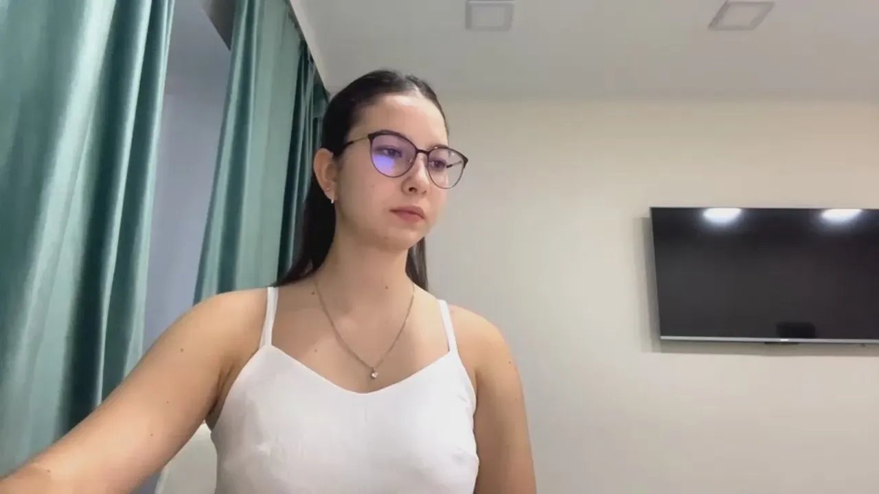 Offline NatashaJakubik on Cam4