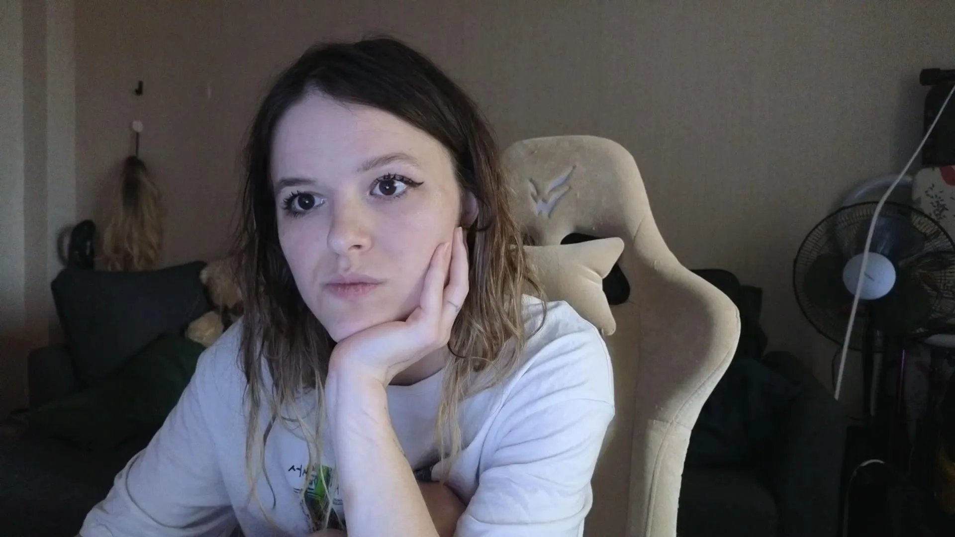 Offline Nate__ on Cam4