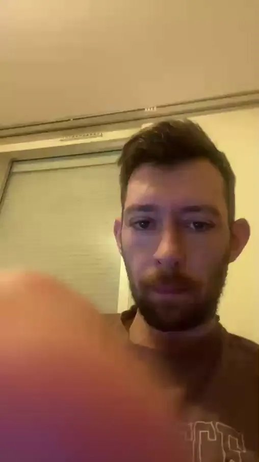 Freechat Neuch63fr on Cam4