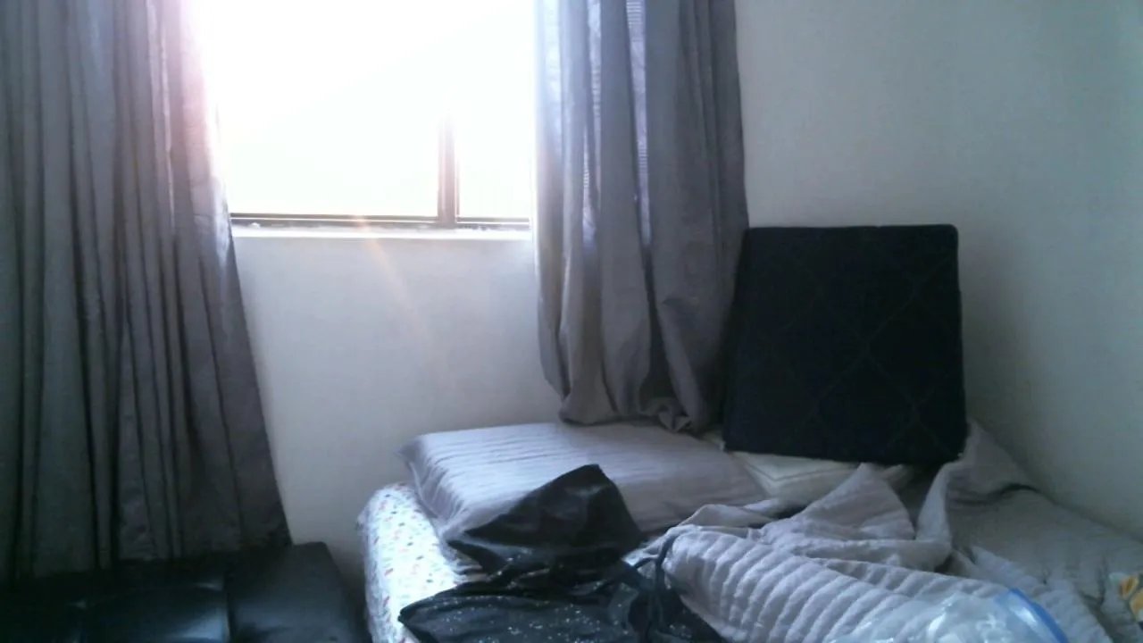 Offline ninfomana420 on Cam4