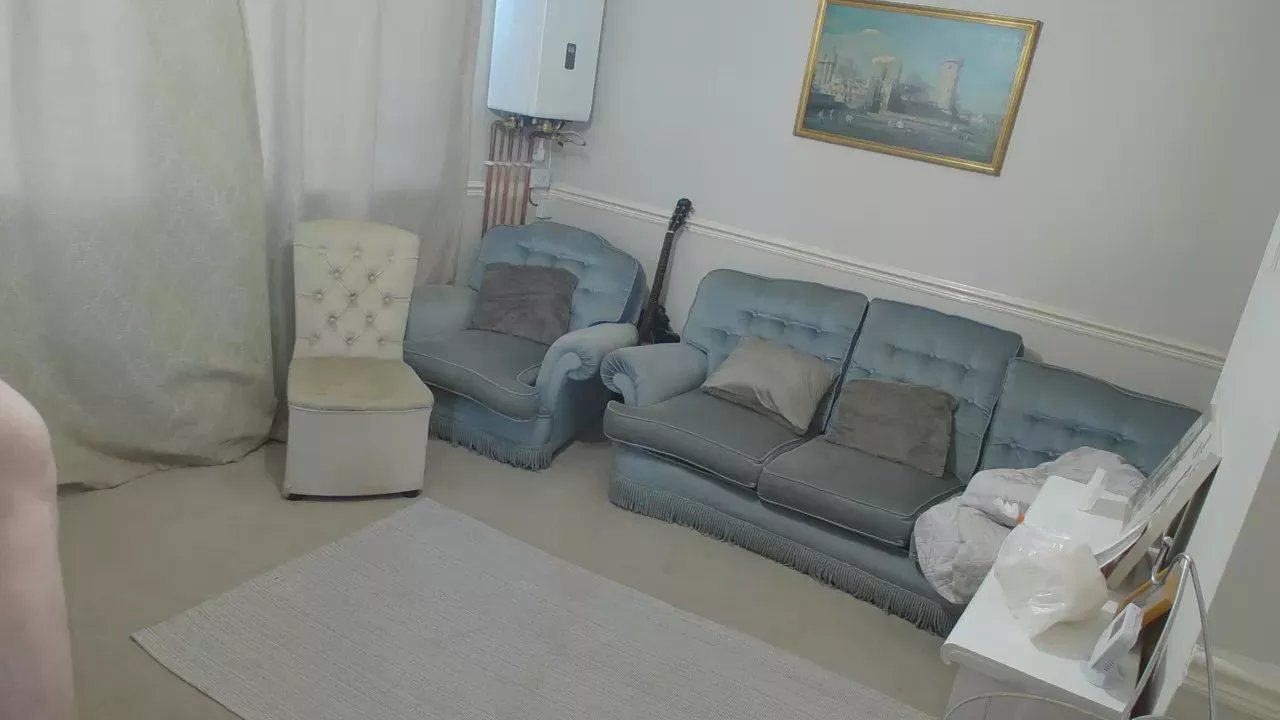 Offline Nudistmalemo on Cam4