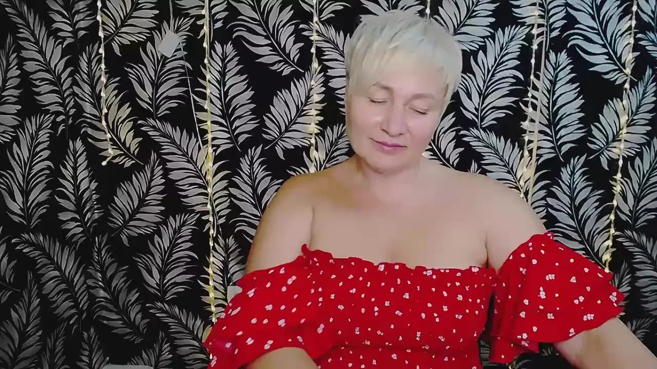 Offline OliviaOskar on Cam4