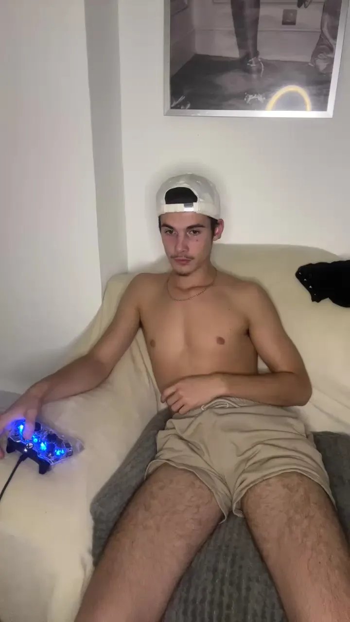 Offline pablo2762 on Cam4