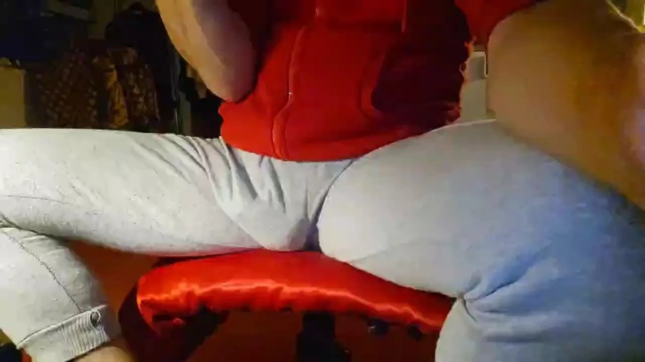 Offline passiv82 on Cam4