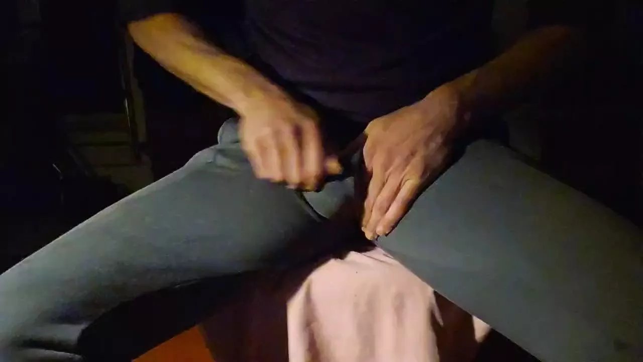 Offline passiv82 on Cam4