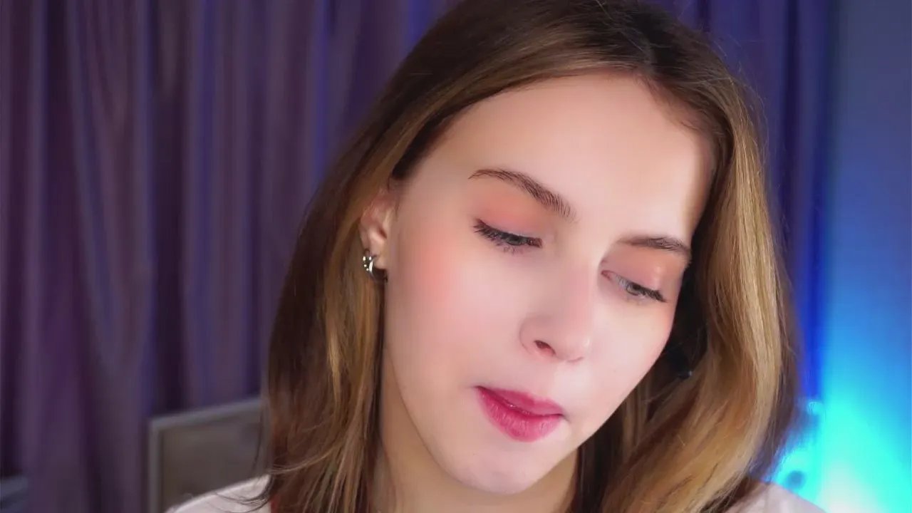 Offline PatsyFrancher on Cam4