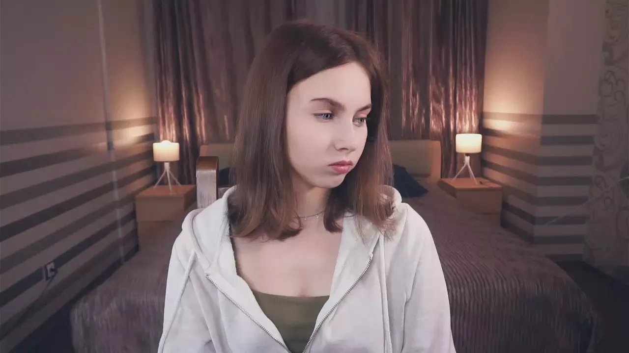 Offline PatsyFrancher on Cam4