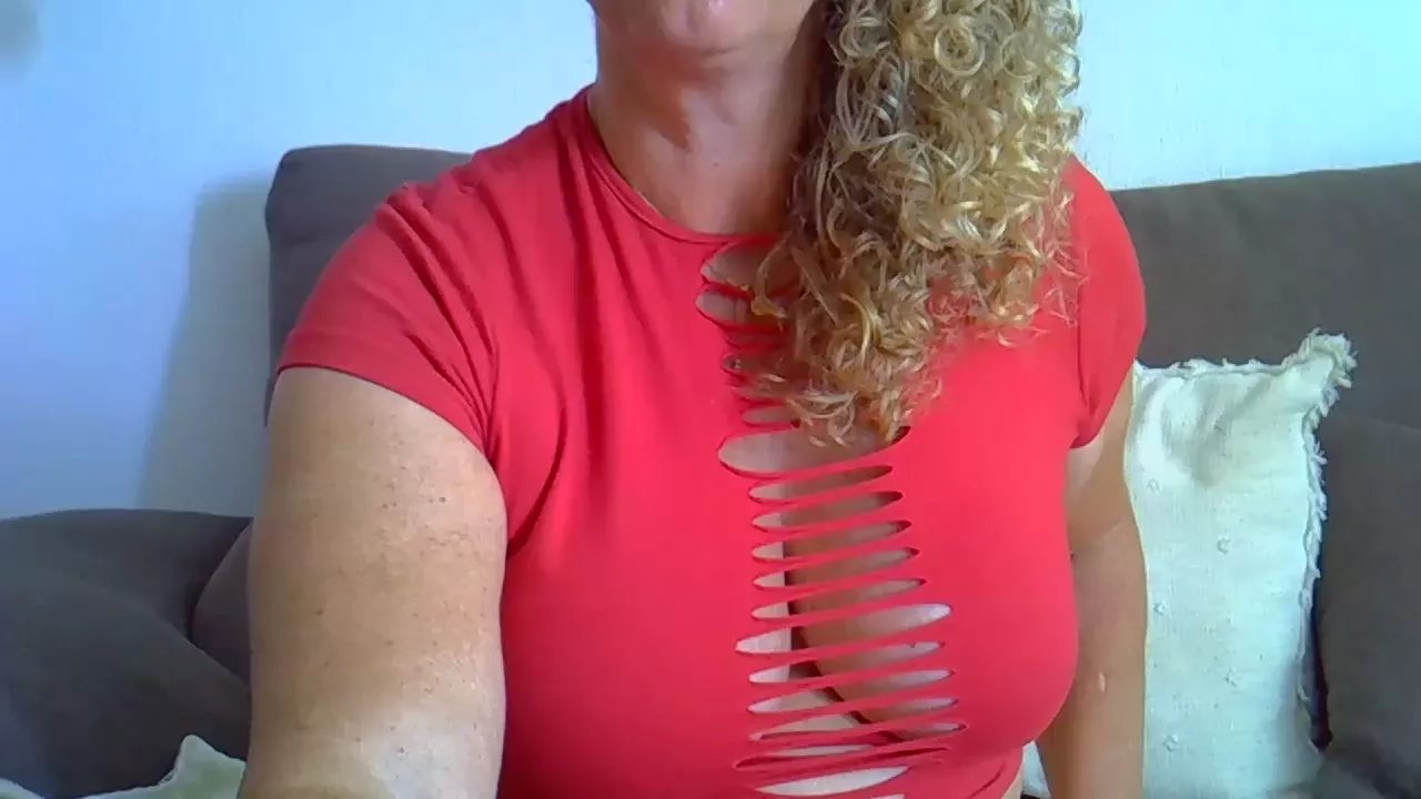 Offline paulastar3 on Cam4