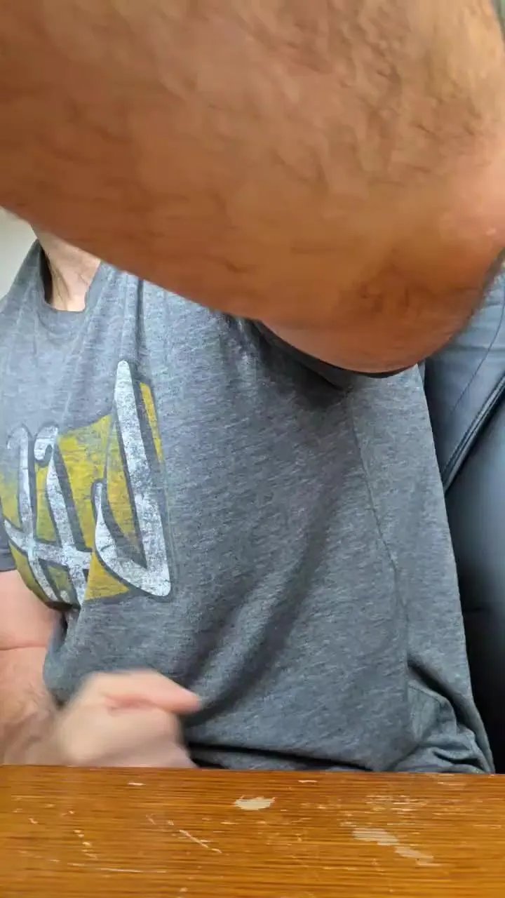 Offline Pauly1988 on Cam4