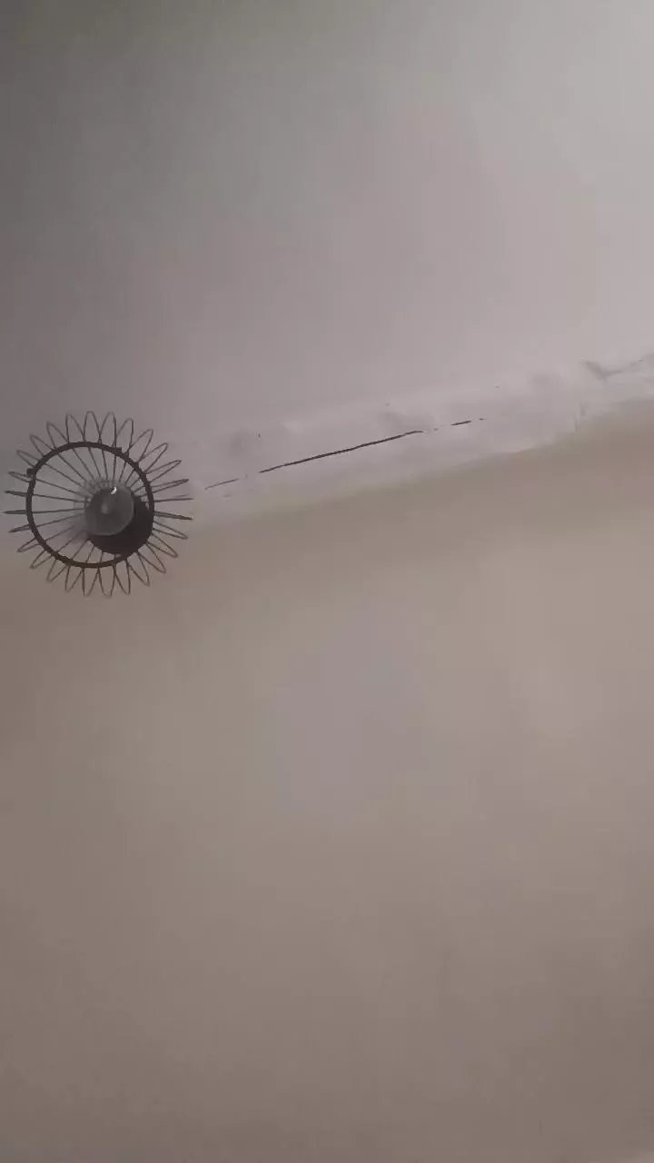 Offline Petitebombe34 on Cam4