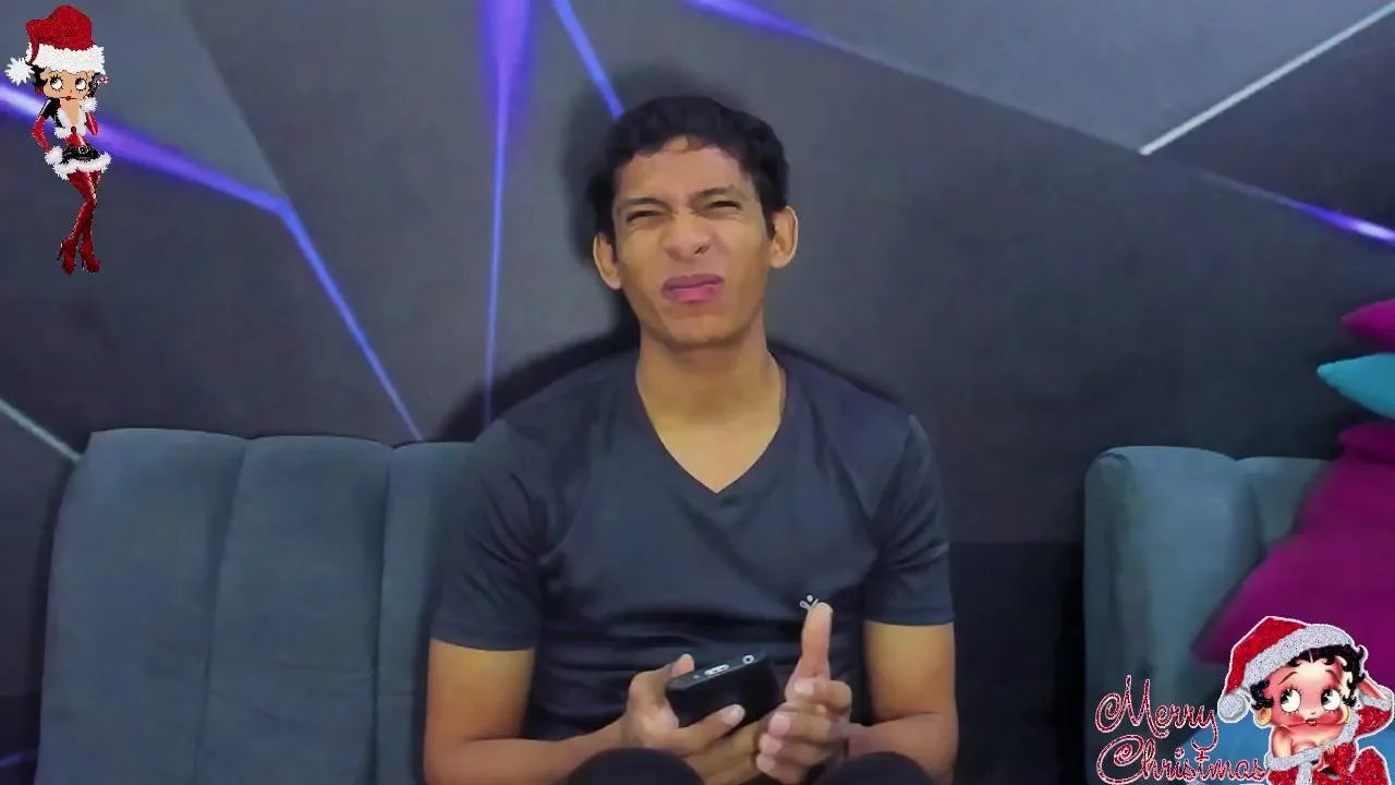 Offline playsgirlhot on Cam4