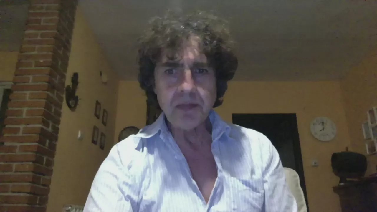 Offline Pruebaf on Cam4