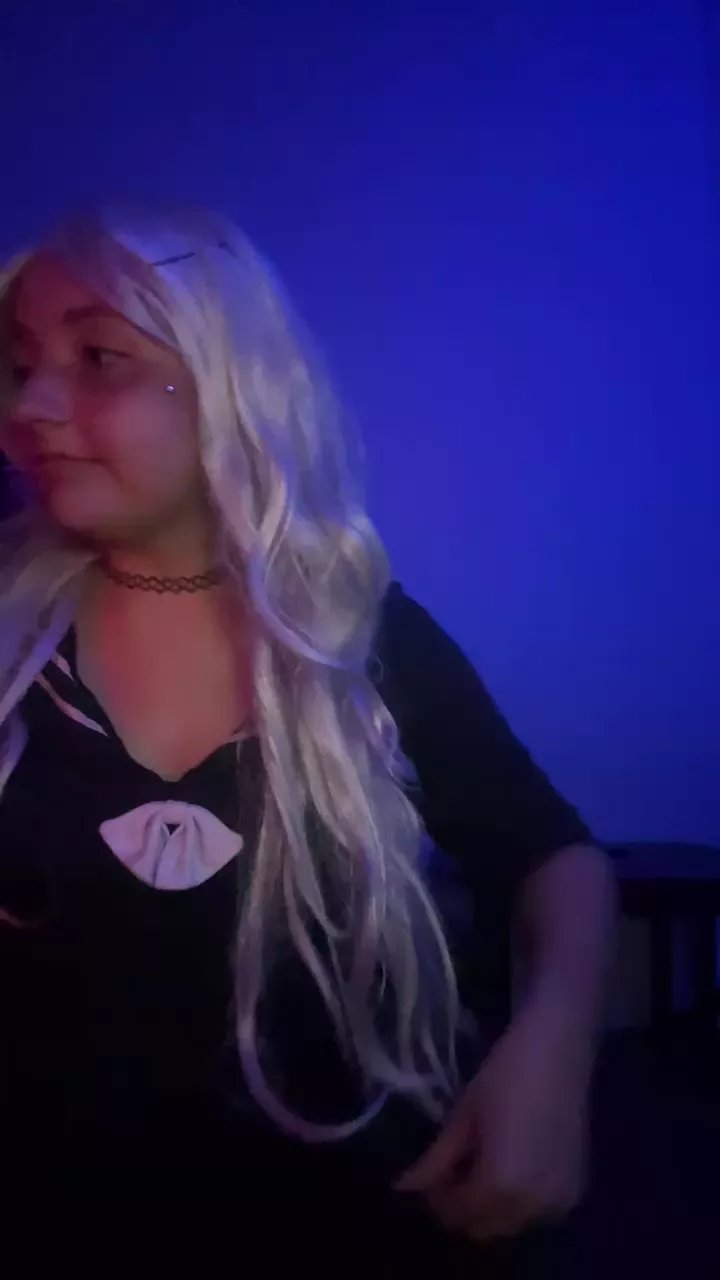 Offline PuroMorboo on Cam4