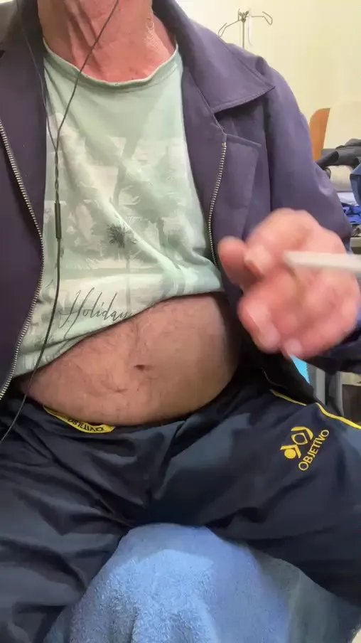 Offline raul4396624 on Cam4