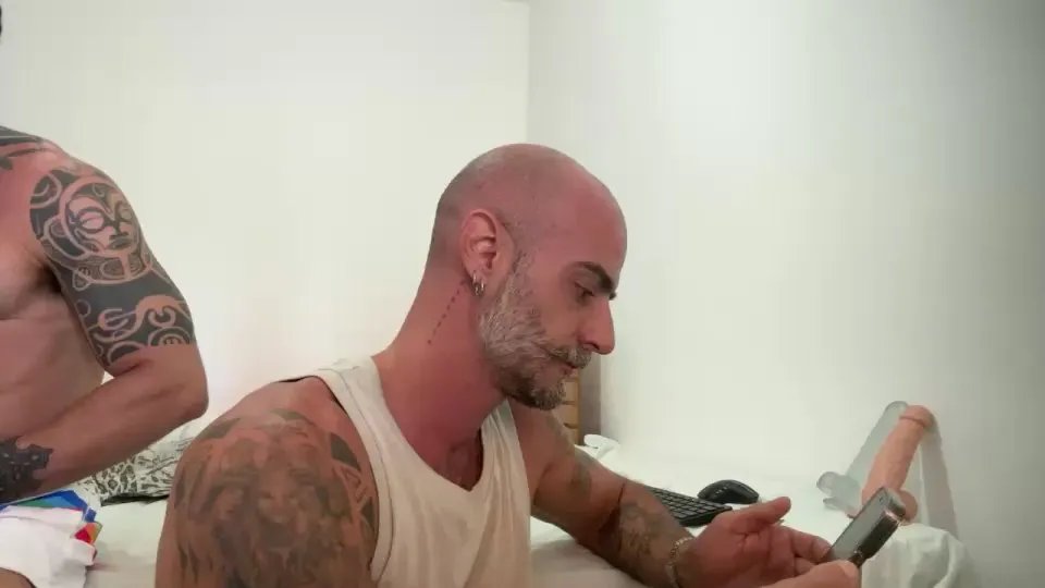 Offline recoblue22cm on Cam4