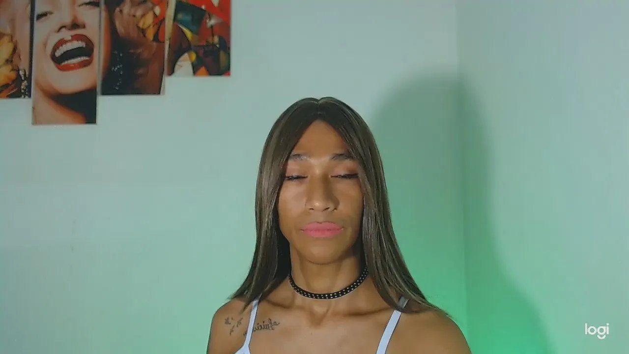 Offline red_veltet on Cam4