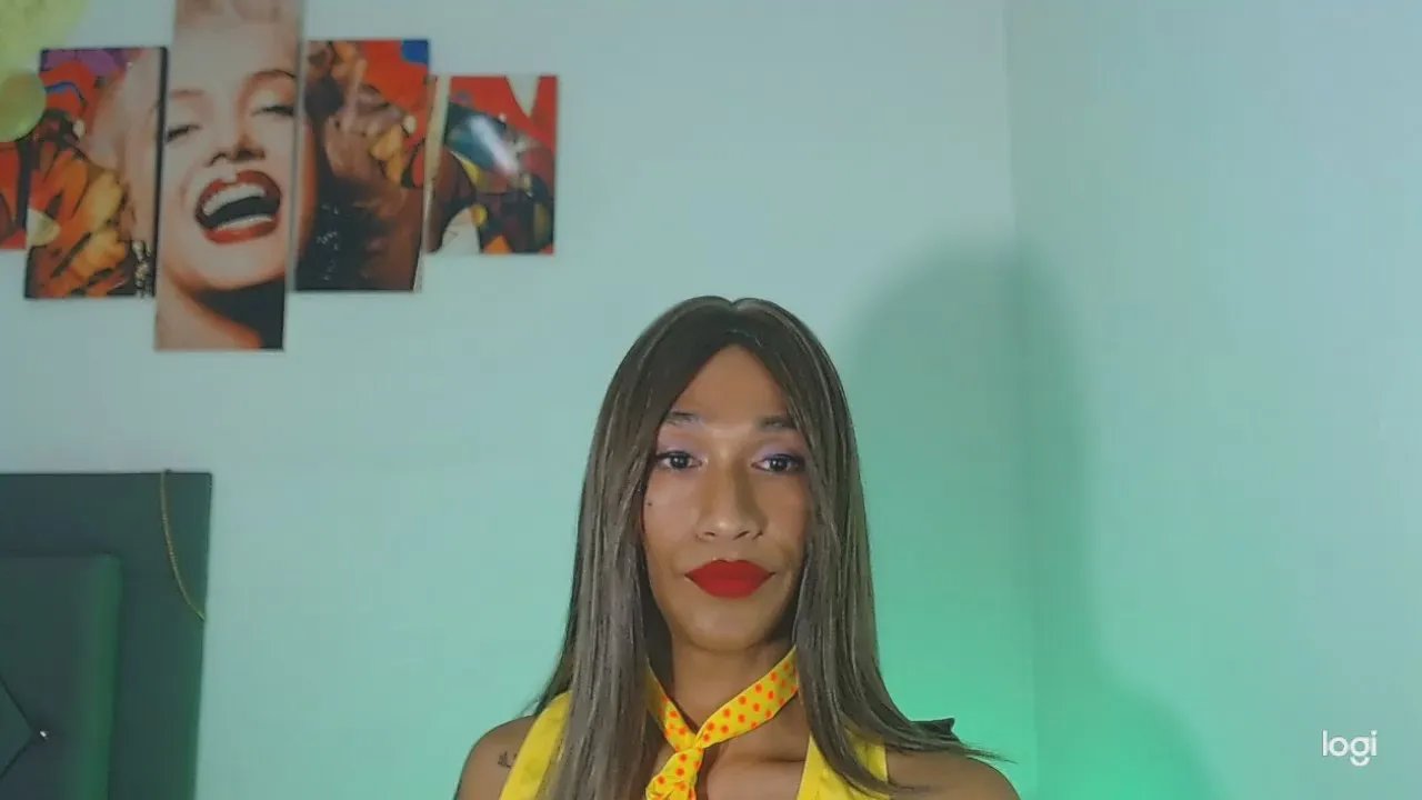 Offline red_veltet on Cam4