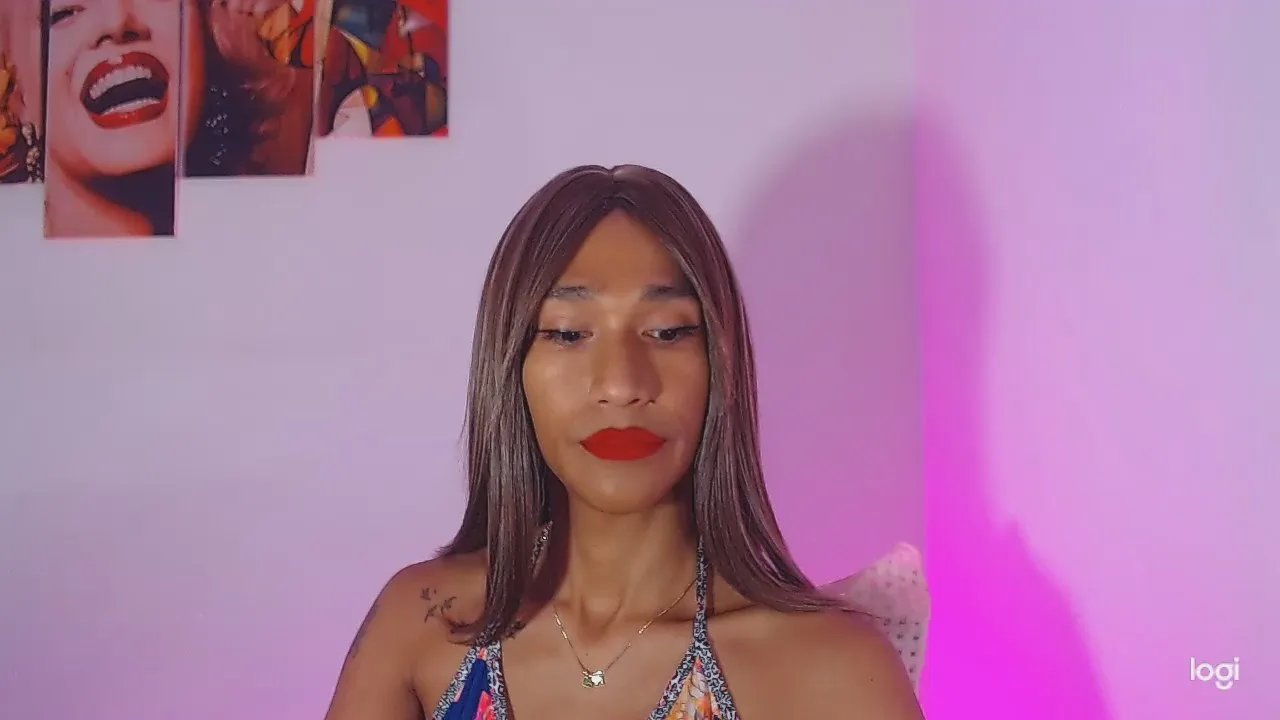 Offline red_veltet on Cam4