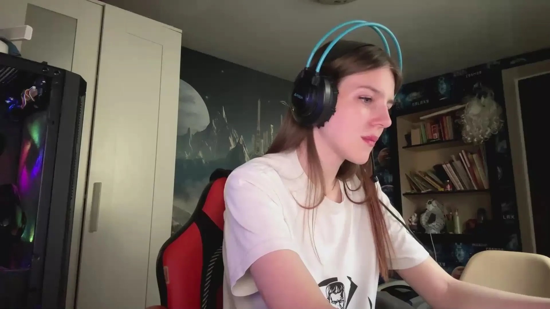 Offline ReynaCoppage on Cam4