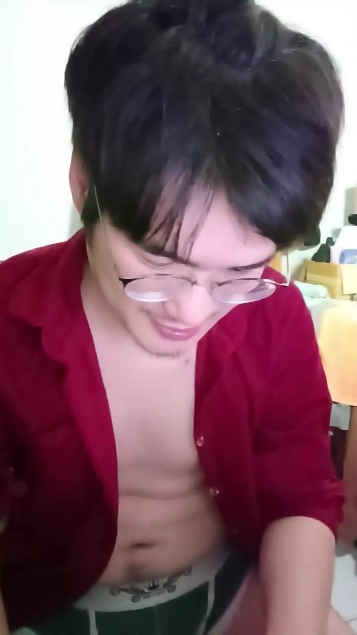 Offline robinkoji on Cam4