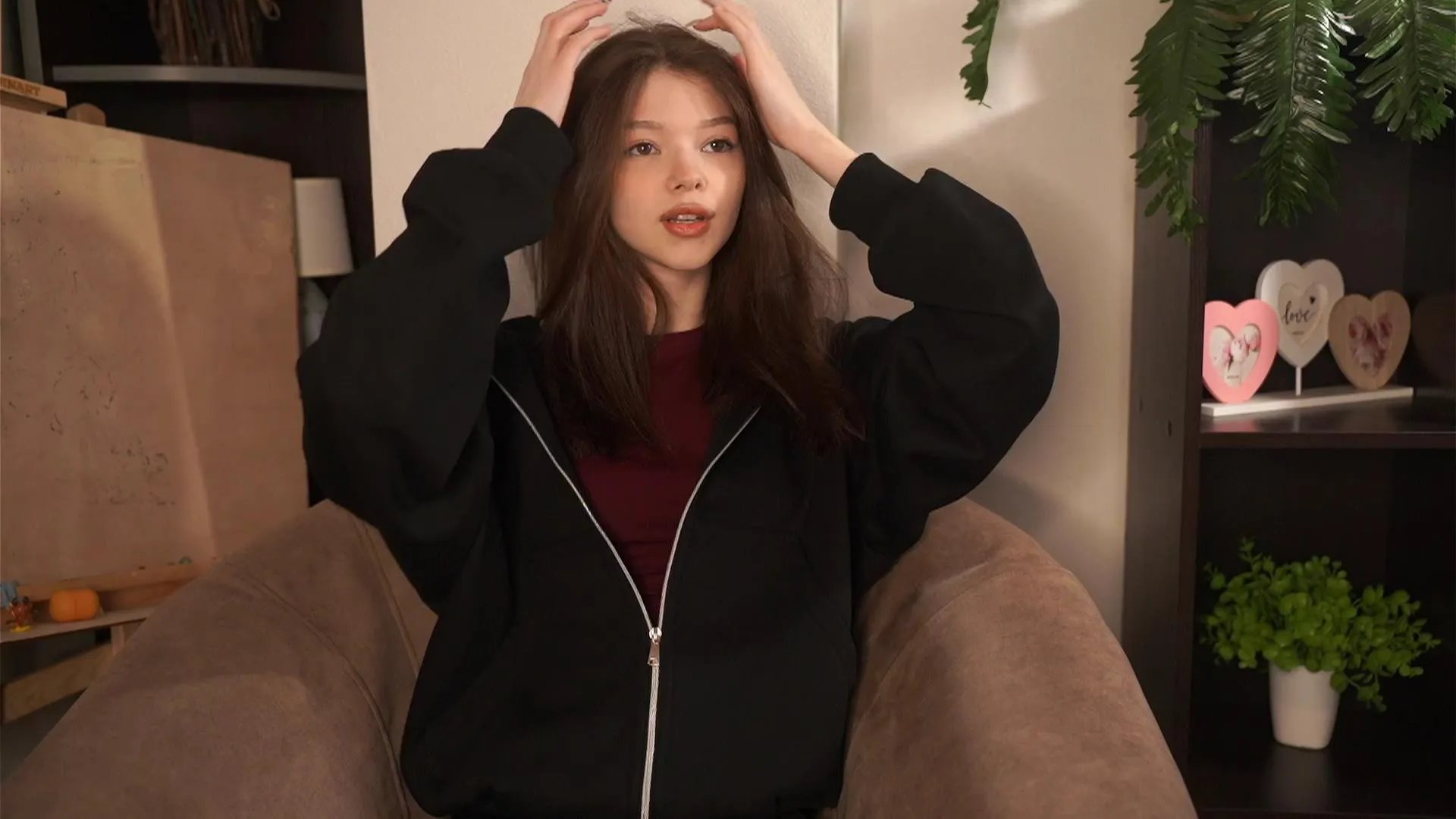 Offline RosaleePerilli on Cam4