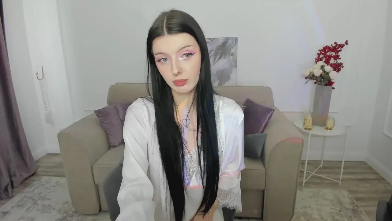 Offline RoxyHopper on Cam4