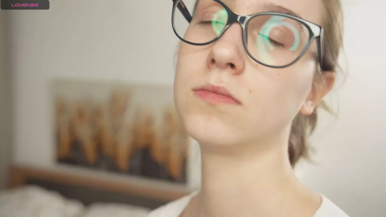 Offline s1lk_heart on Cam4