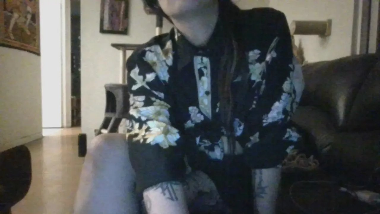 Offline sandracorazada on Cam4